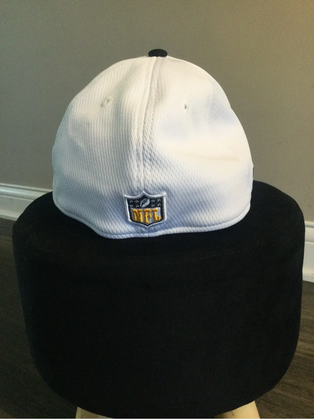 New Era Black and White NFL 39THIRTY Fitted Cap